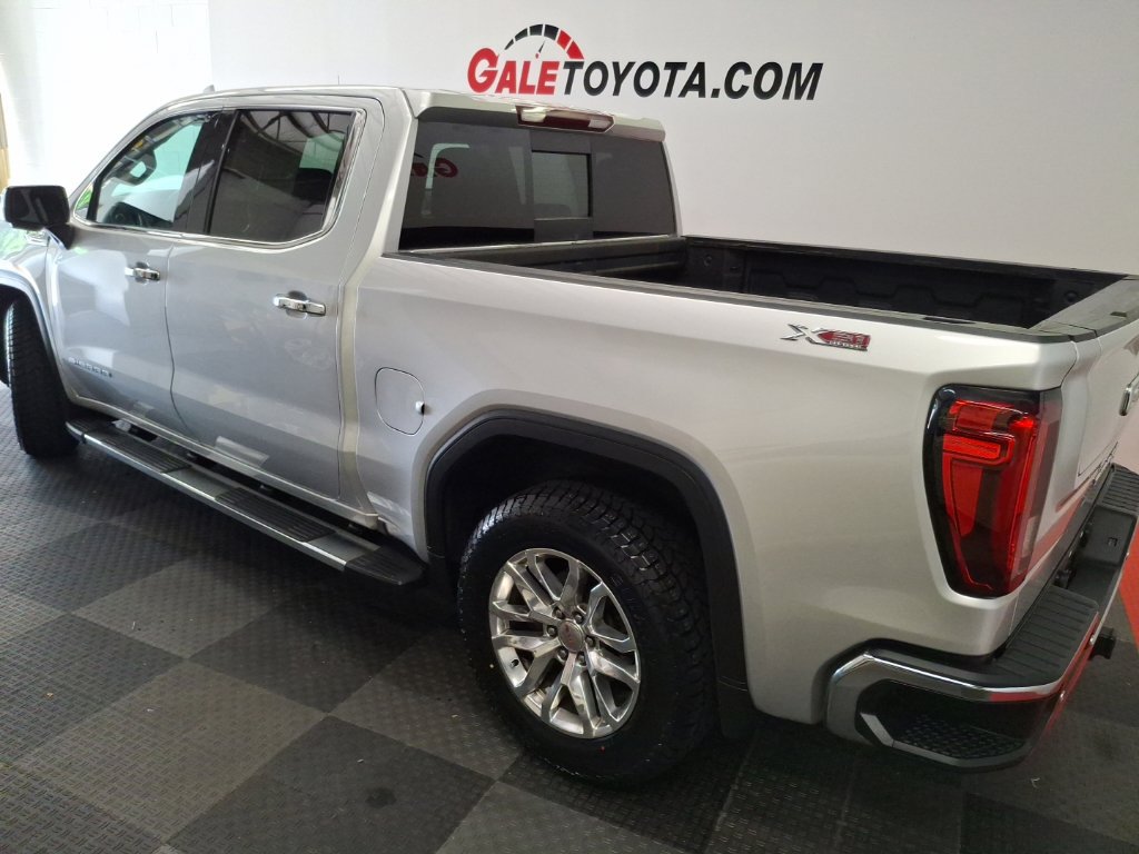 Used 2021 GMC Sierra 1500 SLT w/ SLT Premium Package AWD/4WD image 10