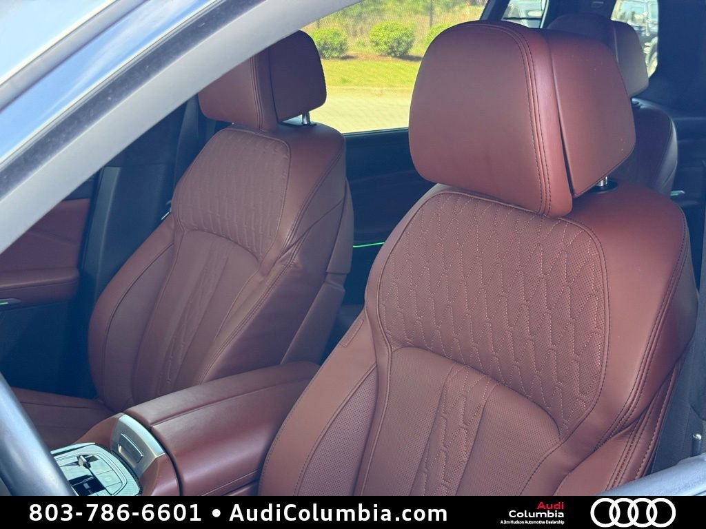 Used 2023 BMW X7 M60i AWD/4WD image 19