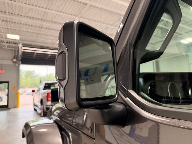 Used 2021 Jeep Gladiator Overland AWD/4WD image 15