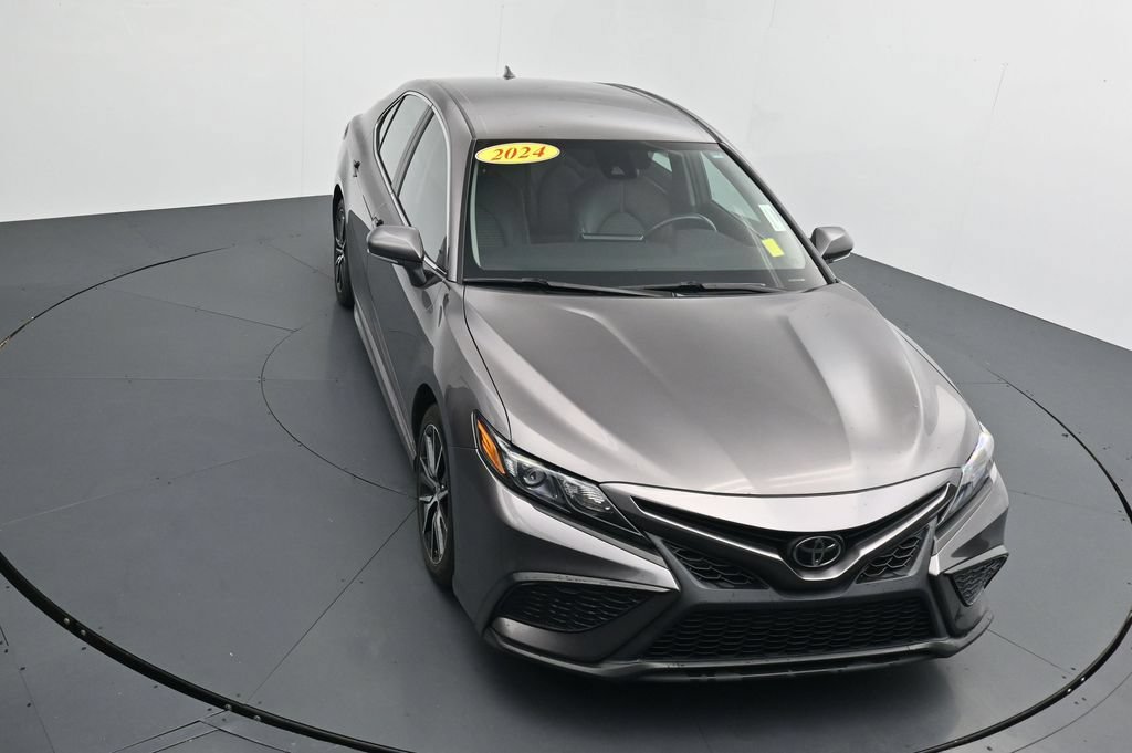 Used 2024 Toyota Camry SE FWD image 24