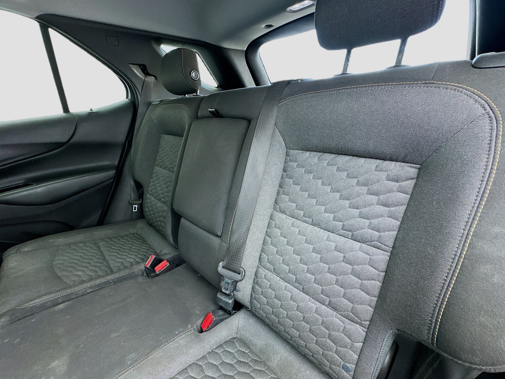 Used 2018 Chevrolet Equinox LT FWD image 15