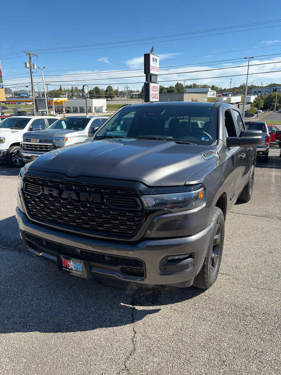 Used 2025 RAM 1500 Tradesman w/ Night Edition AWD/4WD image 12