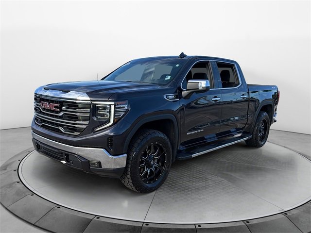 Used 2022 GMC Sierra 1500 SLT image 3