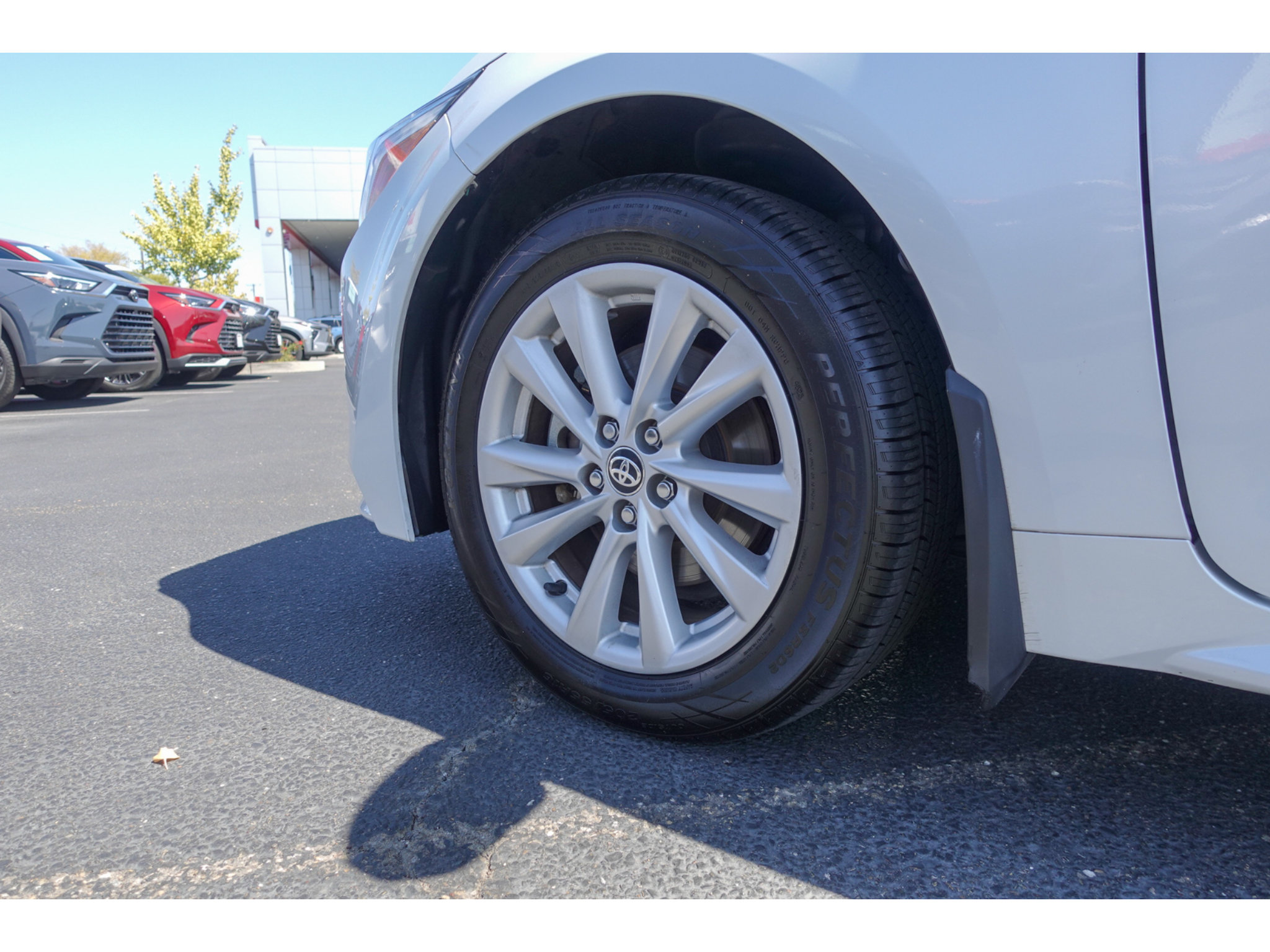 Certified 2024 Toyota Corolla LE w/ LE Convenience Package FWD image 24