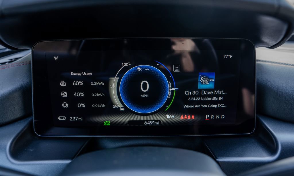 Used 2024 Acura ZDX A-Spec image 9