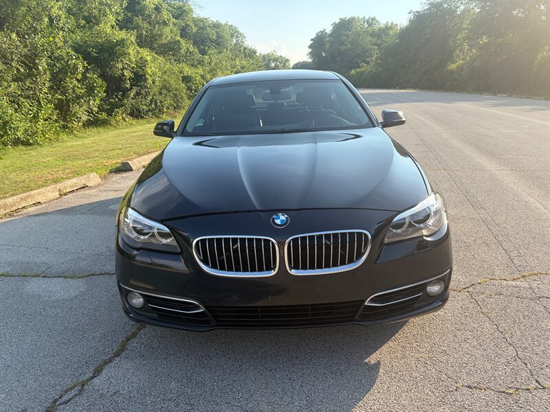 Used 2014 BMW 528i xDrive Sedan AWD/4WD image 6