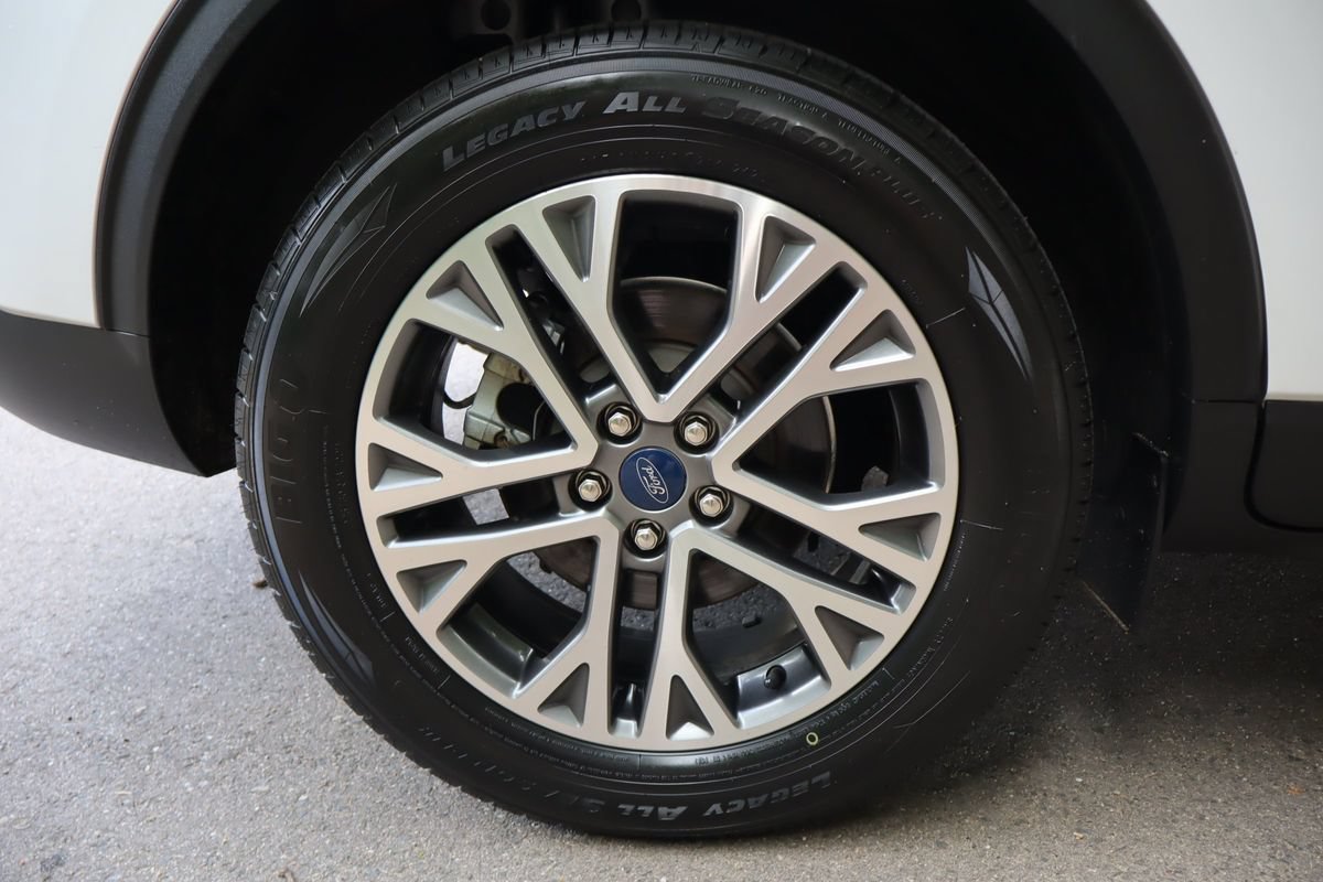 Used 2021 Ford Escape SEL FWD image 43
