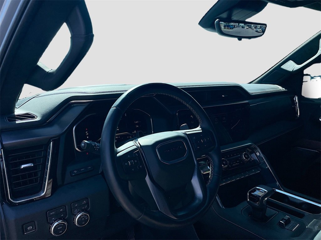 Used 2024 GMC Sierra 1500 Denali Ultimate image 12