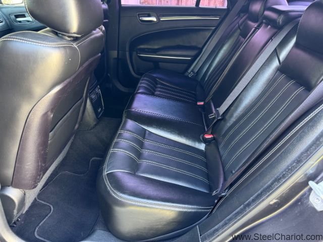 Used 2019 Chrysler 300 S image 13