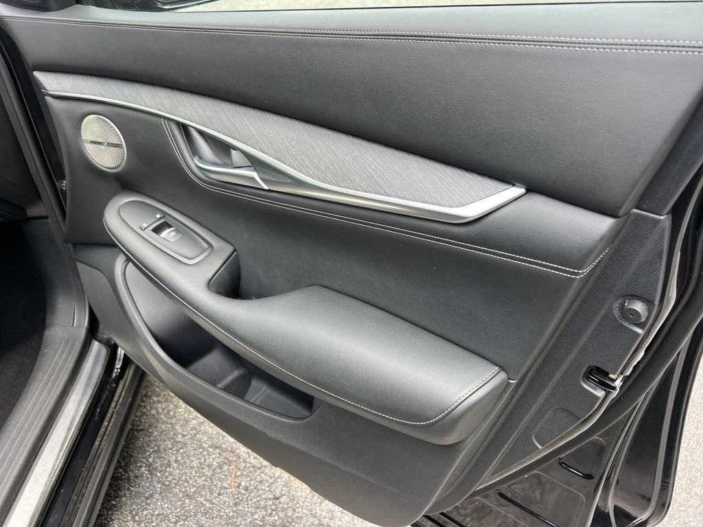 Used 2022 INFINITI QX55 Sensory w/ Lighting Package AWD/4WD image 12