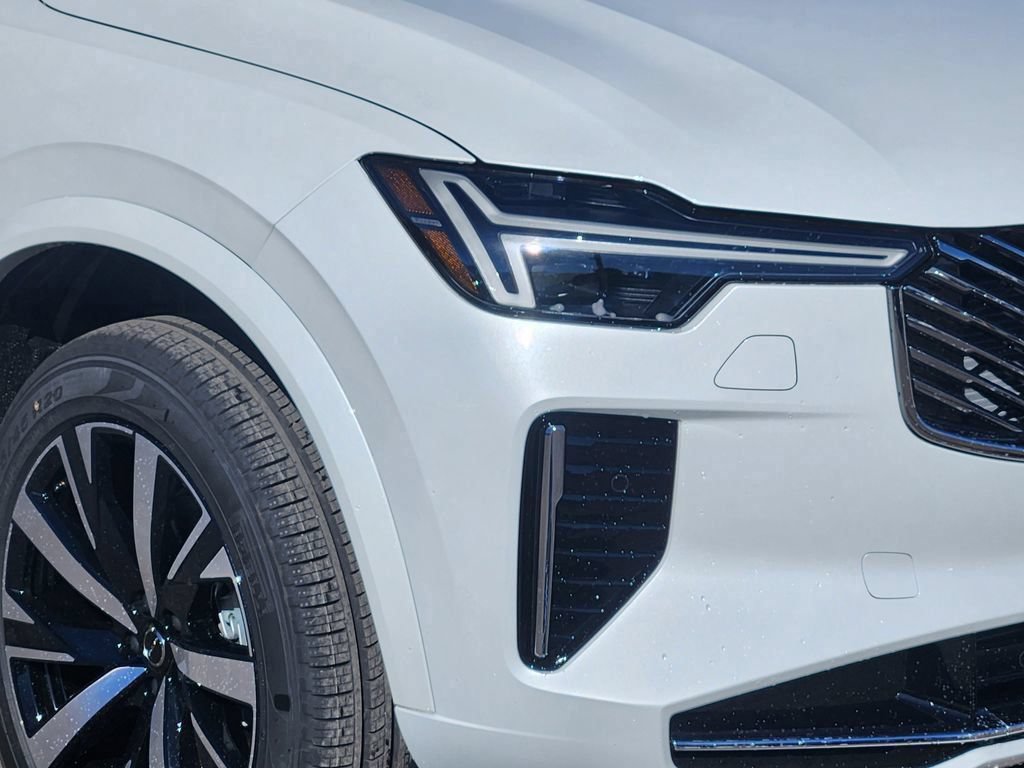 New 2026 Volvo XC90 B5 Core AWD/4WD image 28