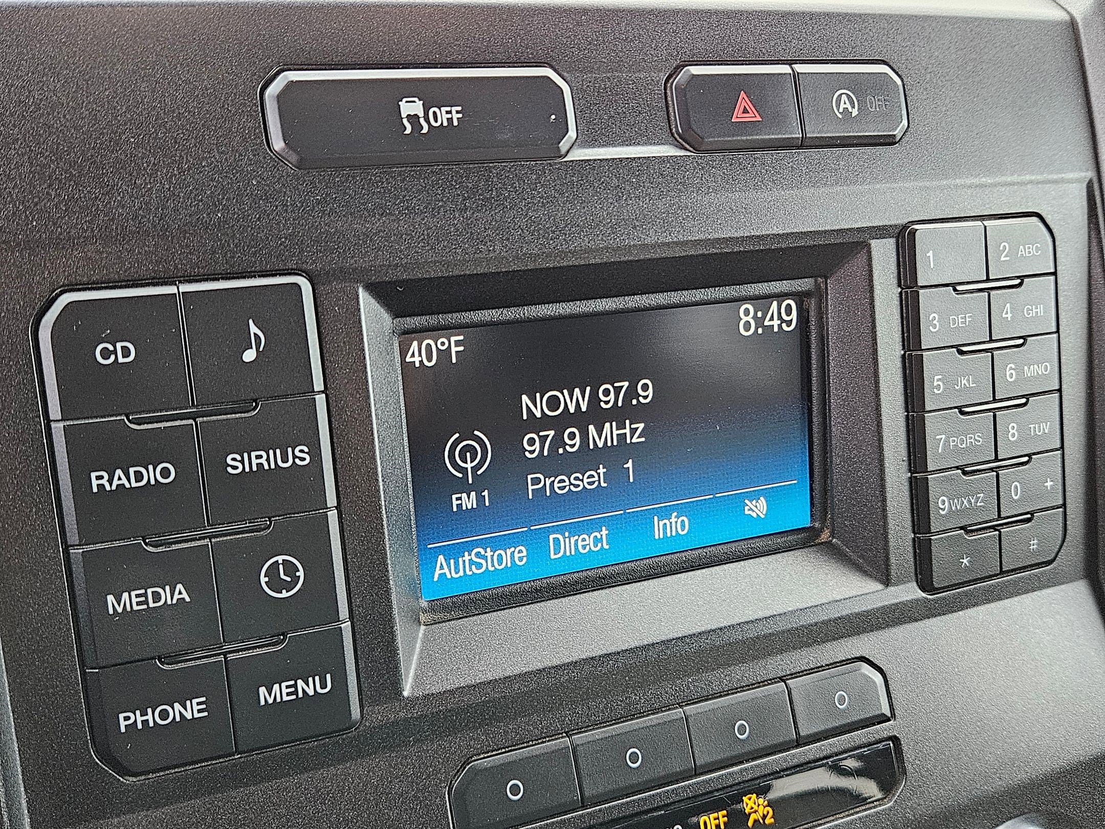 Used 2017 Ford F150 XLT image 24