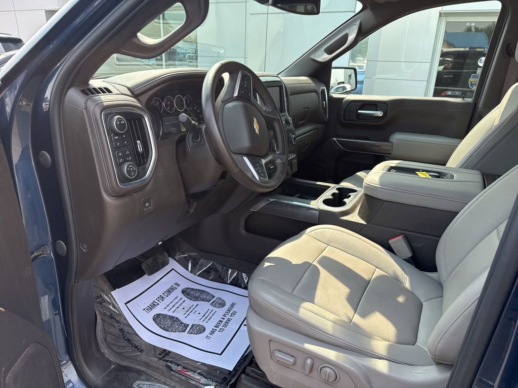 Used 2022 Chevrolet Silverado 1500 LTZ image 16