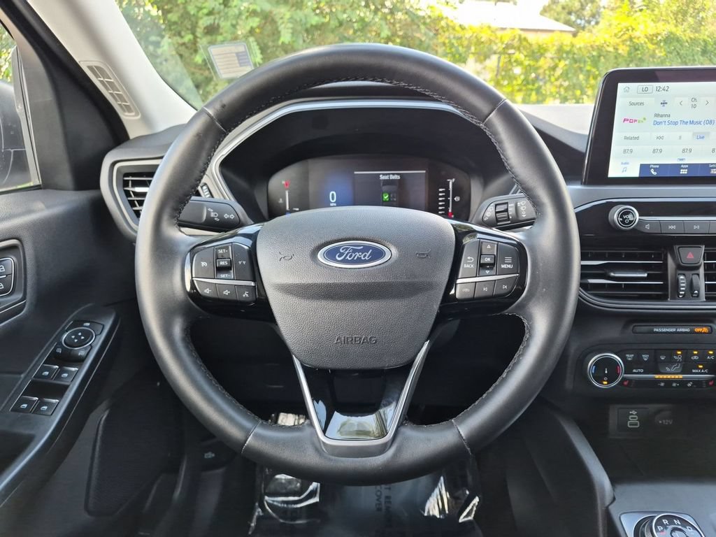 Used 2024 Ford Escape Active AWD/4WD image 17