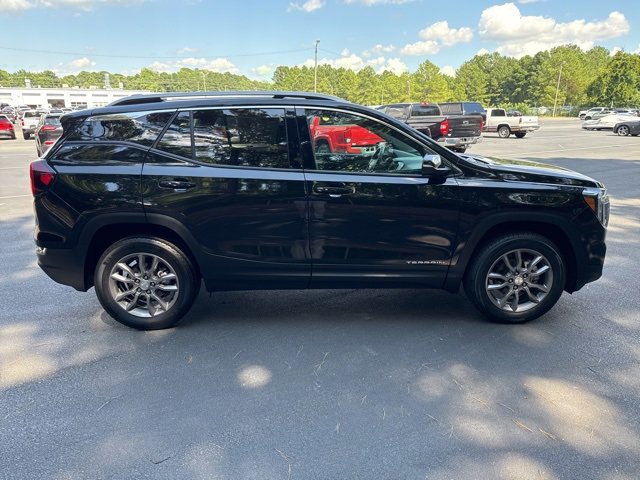 Used 2024 GMC Terrain SLT image 6