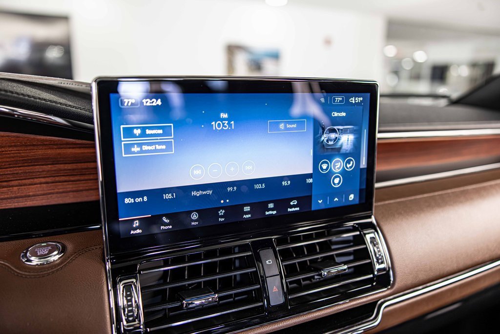 Used 2024 Lincoln Navigator Reserve w/ Equipment Group 201A image 27
