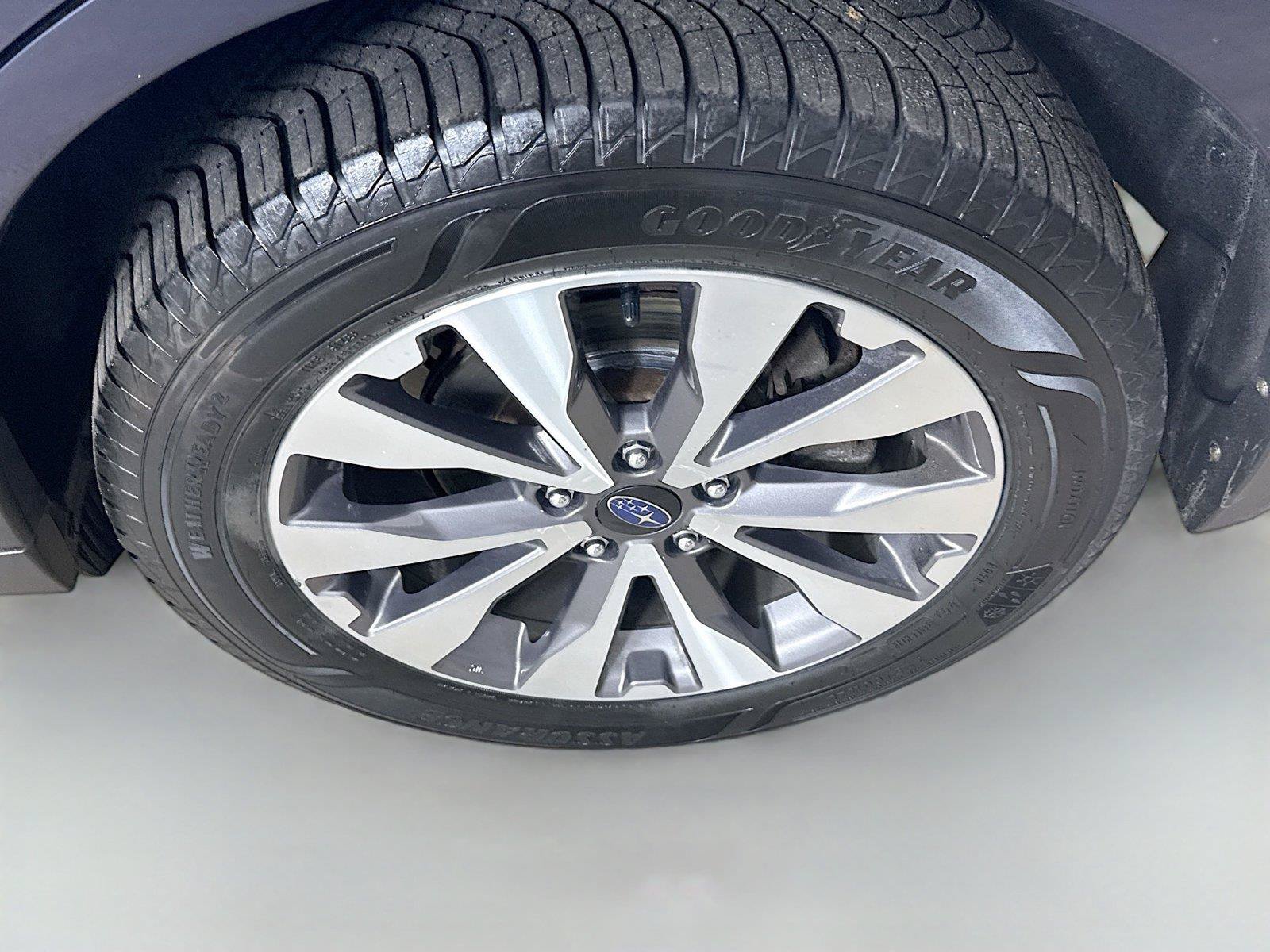 Used 2018 Subaru Outback 3.6R Touring AWD/4WD image 31