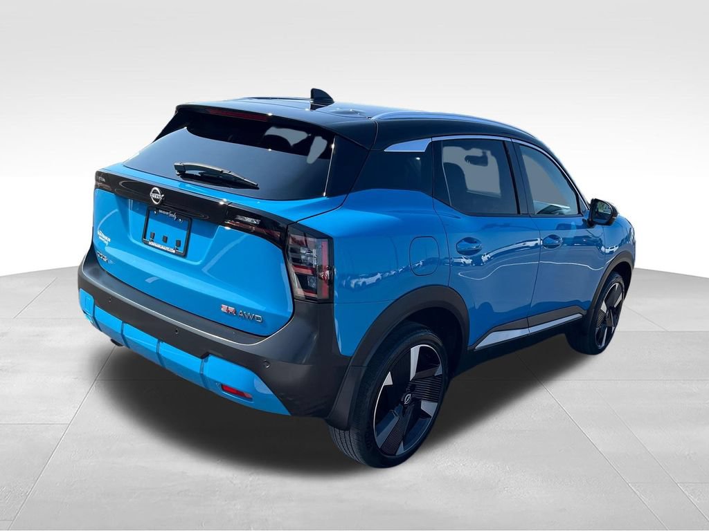 Used 2025 Nissan Kicks SR AWD/4WD image 5