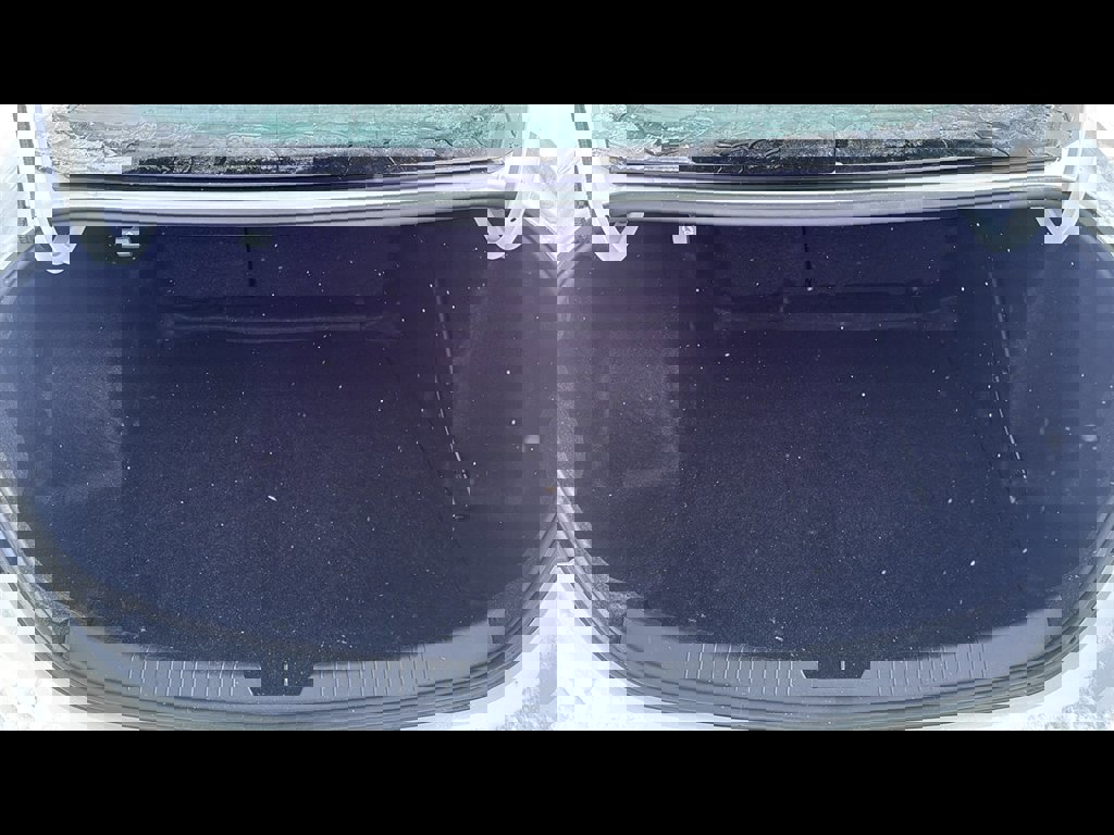 Used 2024 Chevrolet Malibu LT w/ Sport Edition image 28