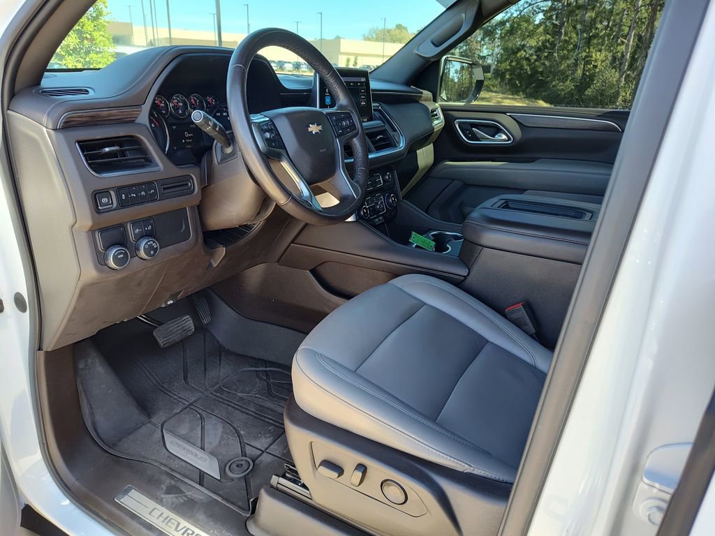 Used 2021 Chevrolet Tahoe LT image 2