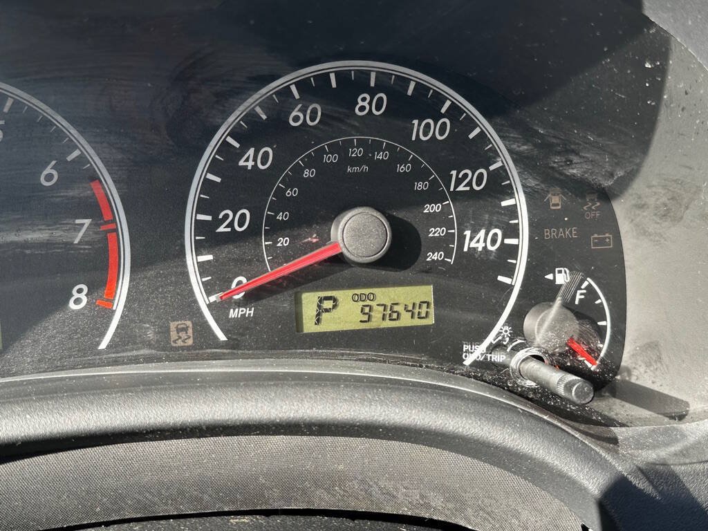 Used 2012 Toyota Corolla L FWD image 14