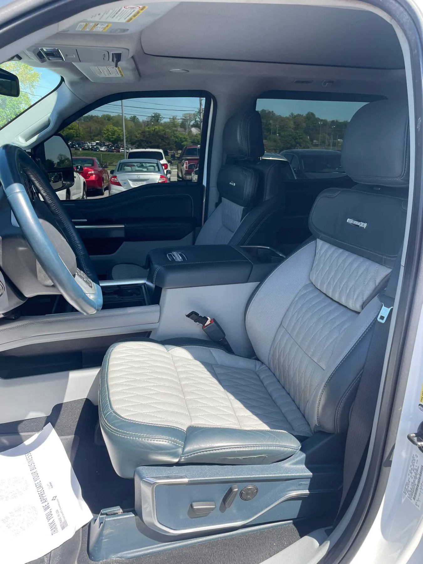 Used 2024 Ford F350 Limited w/ FX4 Off-Road Package AWD/4WD image 33