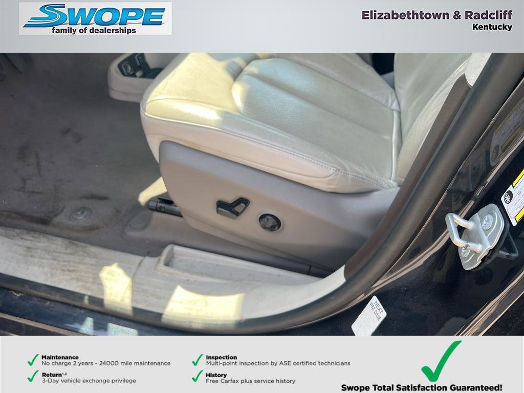 Used 2021 Chrysler Pacifica Touring-L image 12