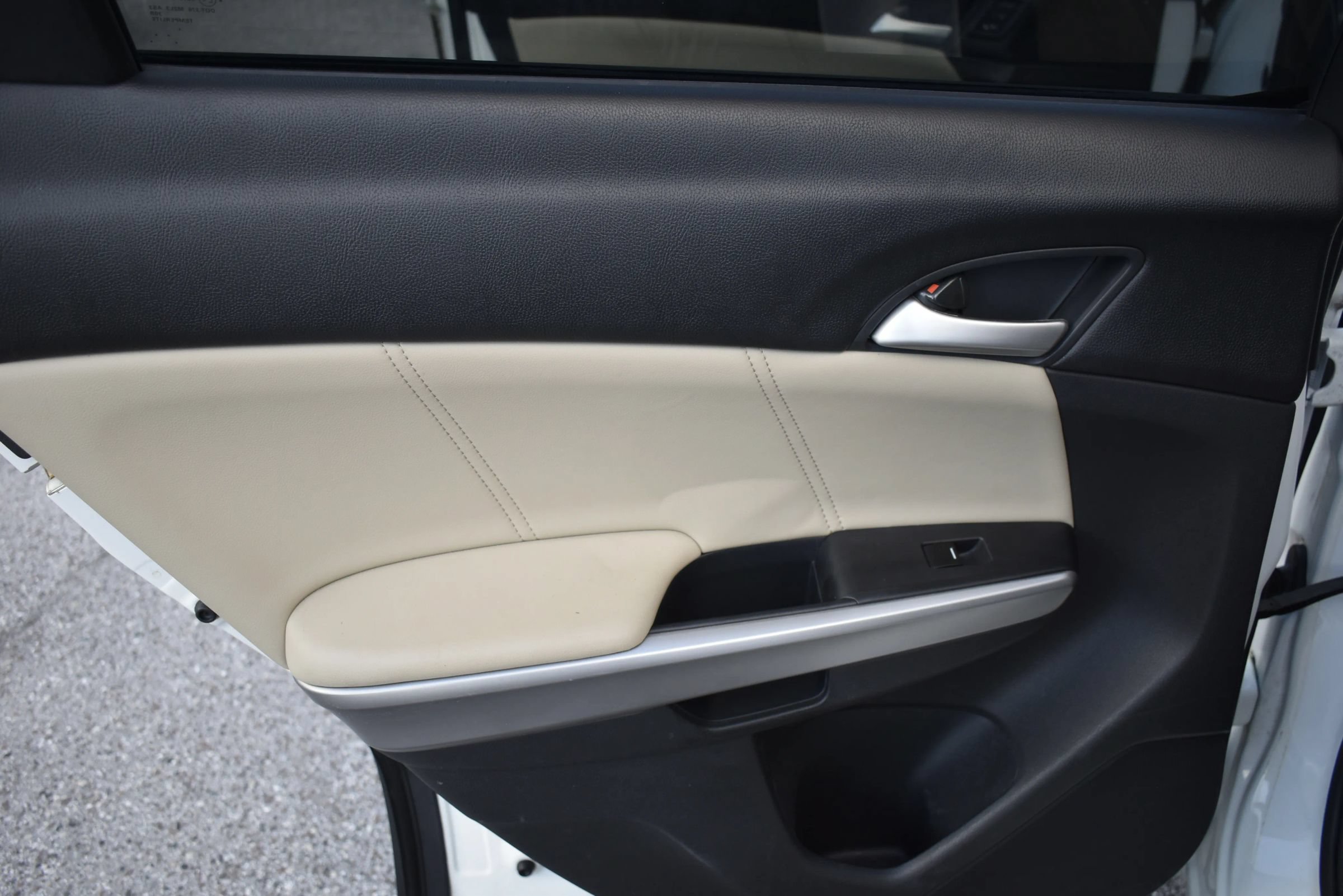 Used 2013 Honda Crosstour EX-L image 39