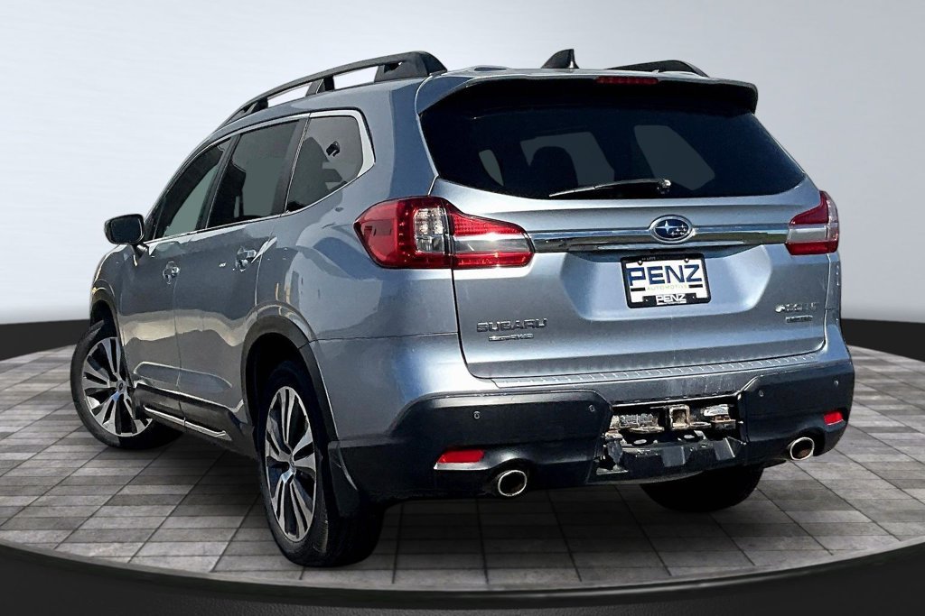 Used 2020 Subaru Ascent Limited w/ Technology Package AWD/4WD image 4