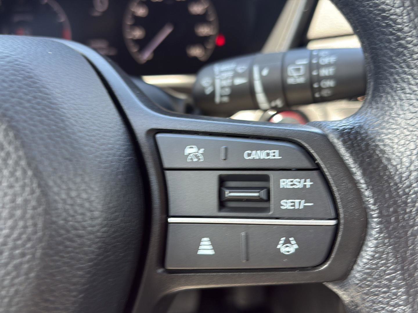 Used 2024 Honda CR-V EX image 16