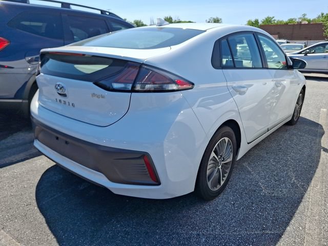 Used 2020 Hyundai Ioniq SE FWD image 10