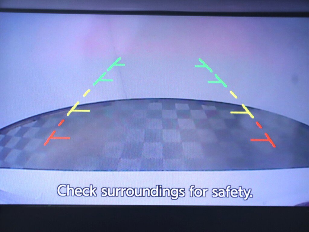 Used 2018 Nissan Pathfinder S image 22