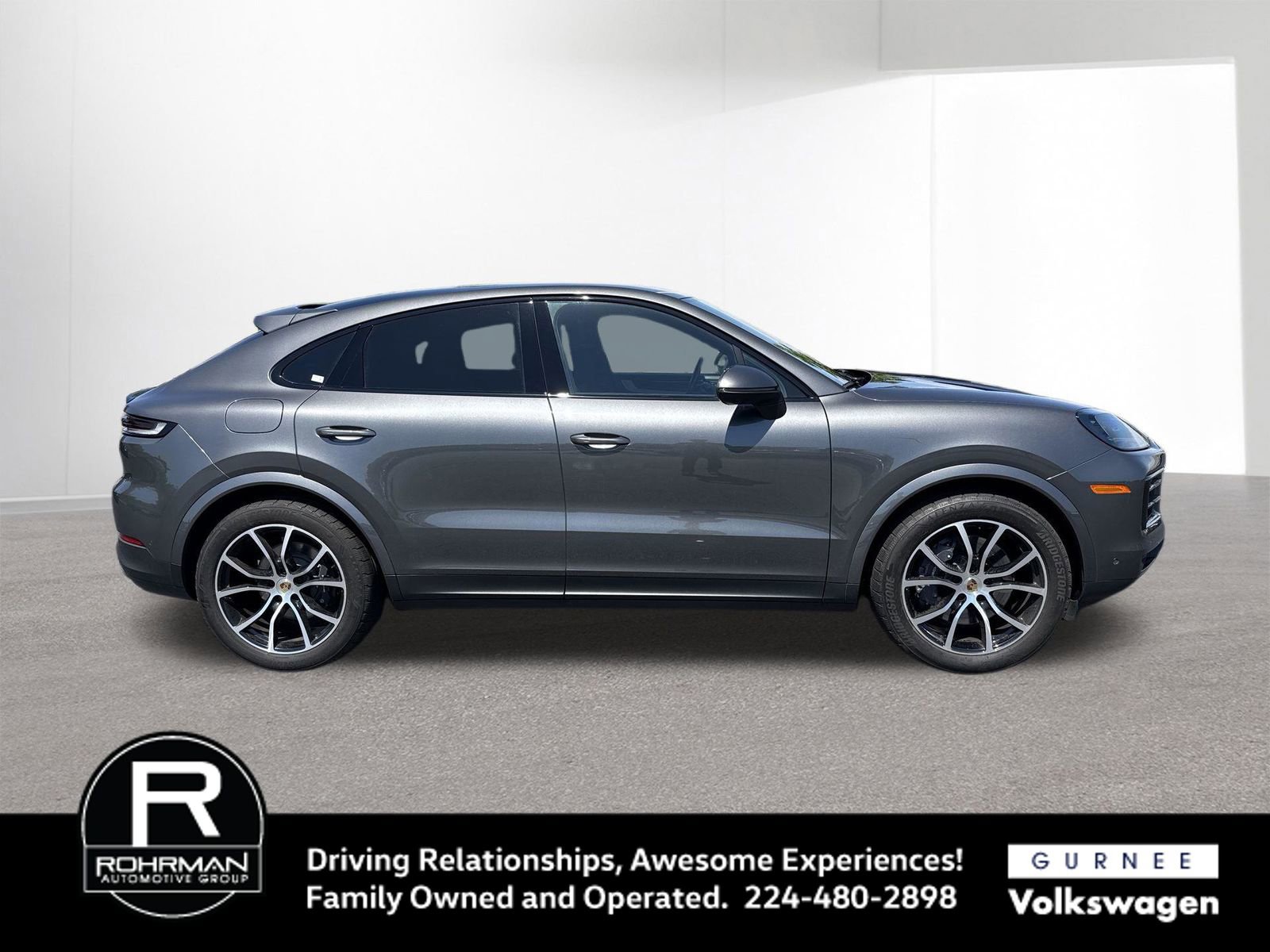 Used 2024 Porsche Cayenne Coupe AWD/4WD image 10
