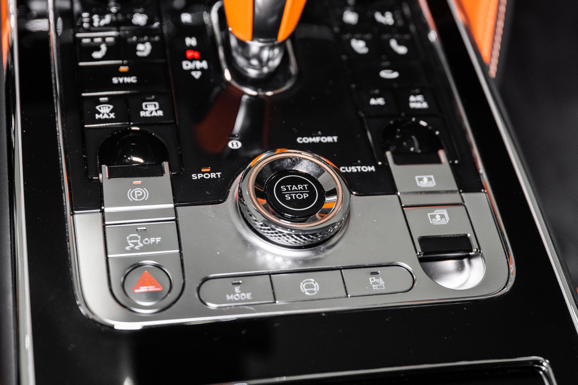 New 2026 Bentley Flying Spur Plug-In Hybrid image 44