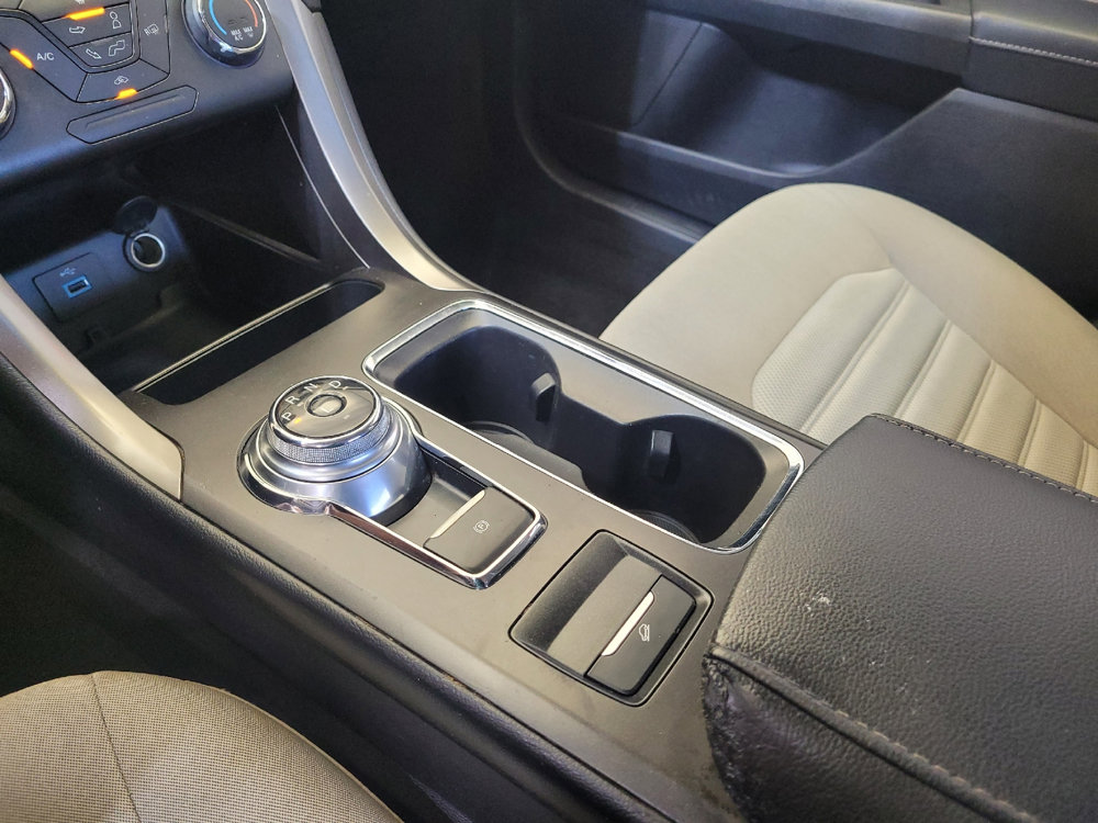 Used 2018 Ford Fusion S image 26