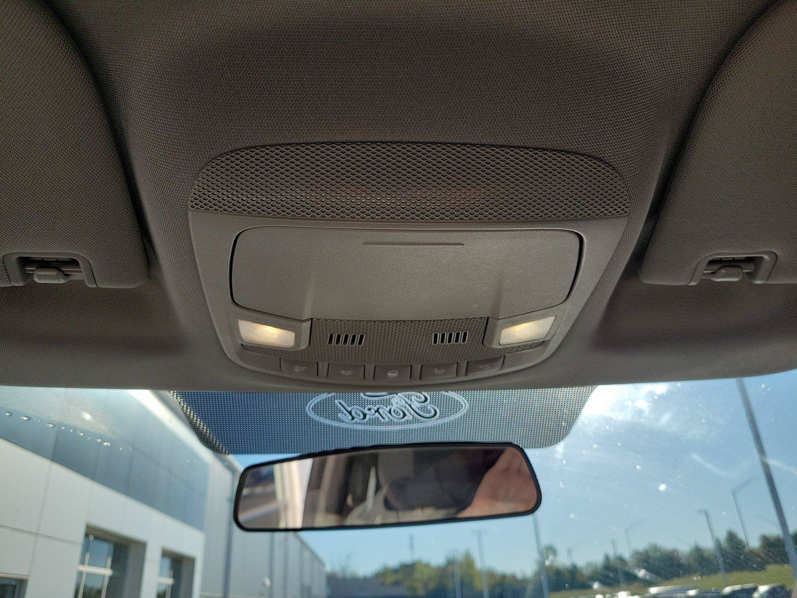 Used 2015 Ford F150 XLT AWD/4WD image 28