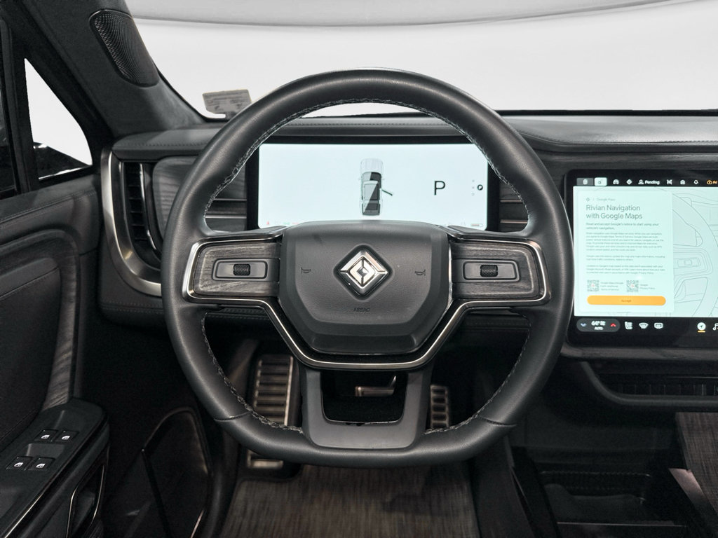 Used 2024 Rivian R1S Adventure AWD/4WD image 9