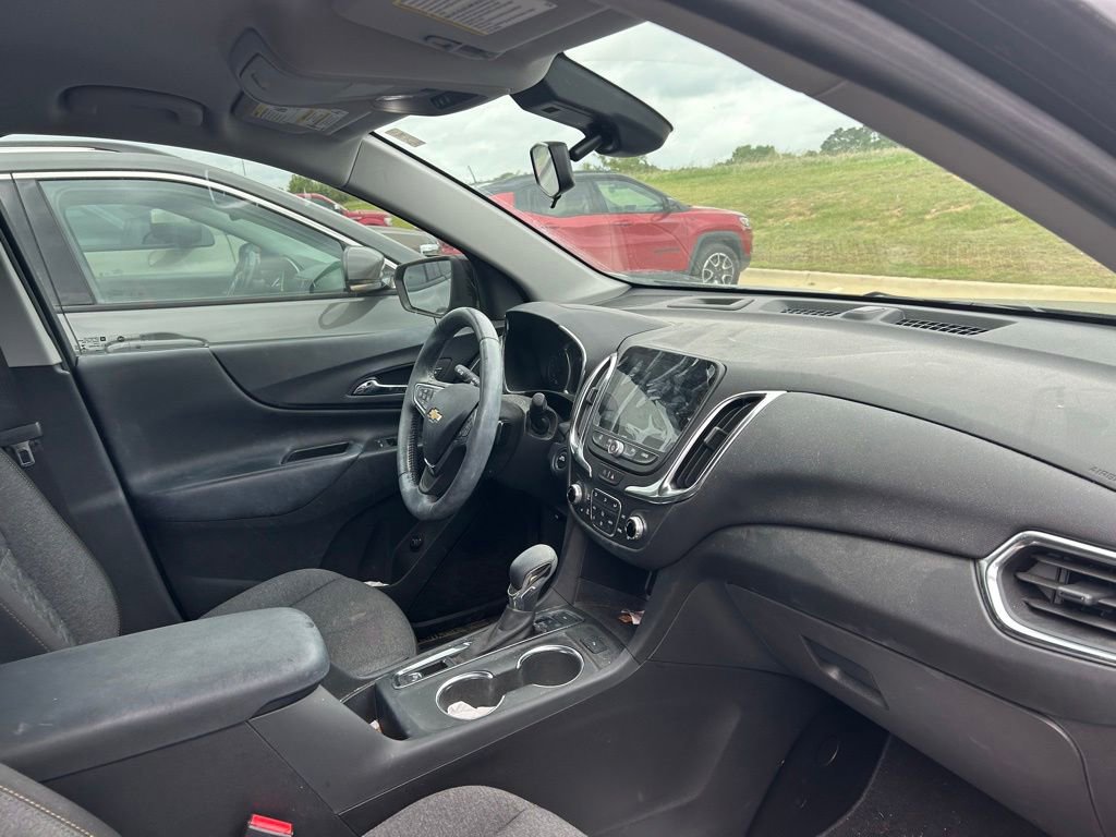 Used 2022 Chevrolet Equinox LT AWD/4WD image 3