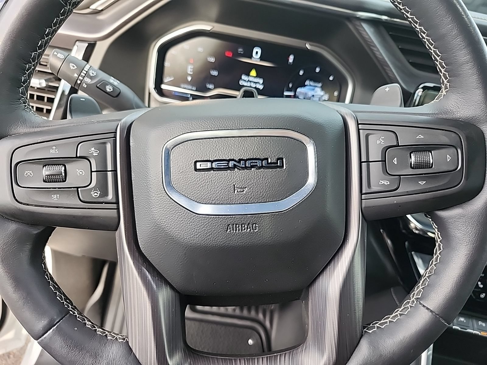 Used 2024 GMC Sierra 1500 Denali Ultimate AWD/4WD image 17