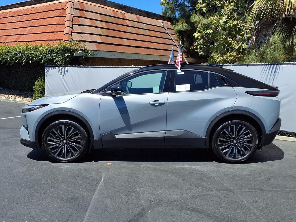 New 2026 Toyota C-HR AWD/4WD image 3