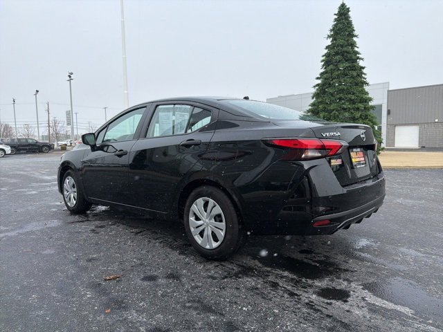 Used 2024 Nissan Versa S w/ Electronics Package image 5