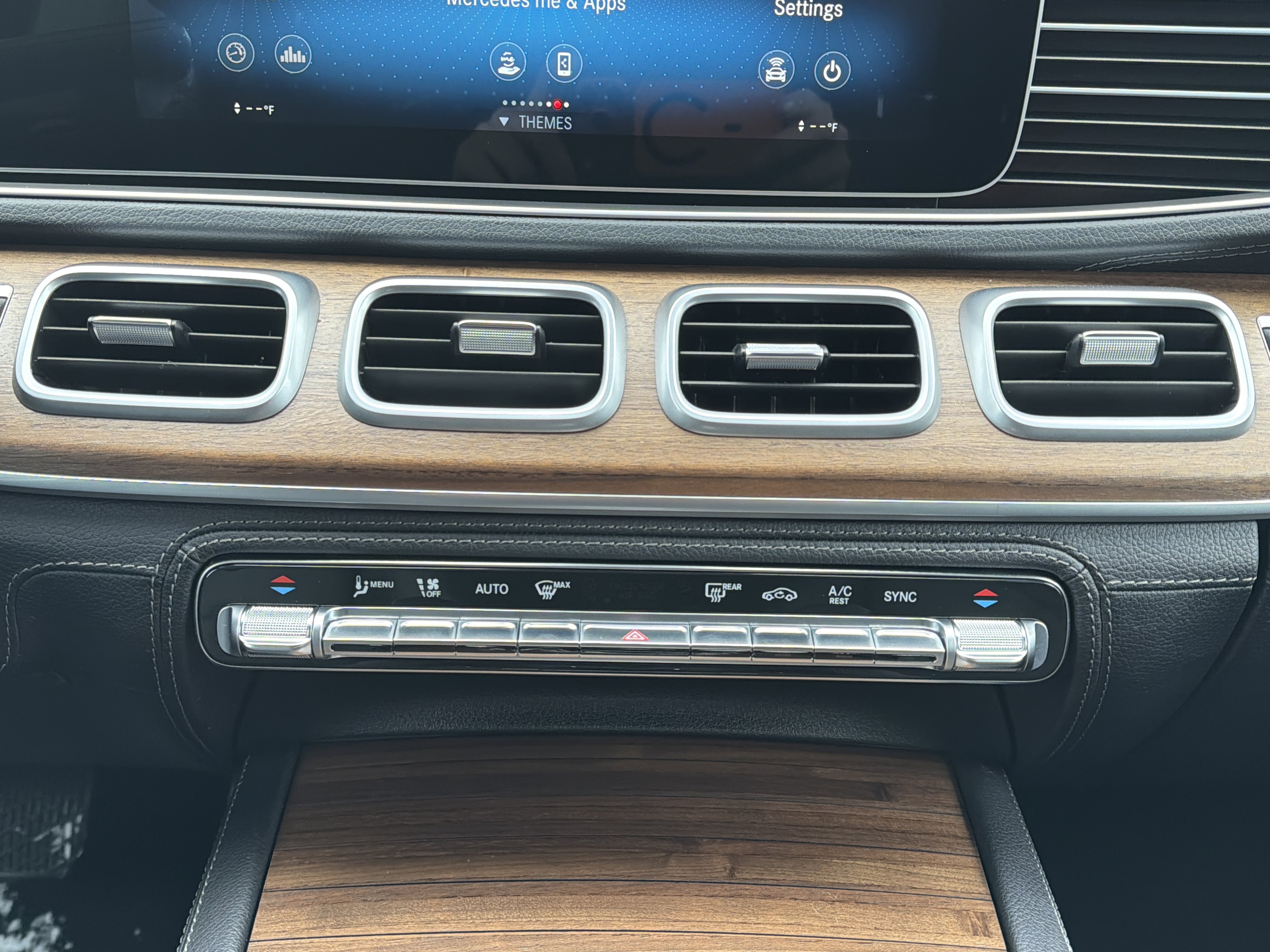 Certified 2023 Mercedes-Benz GLE 350 4MATIC image 22