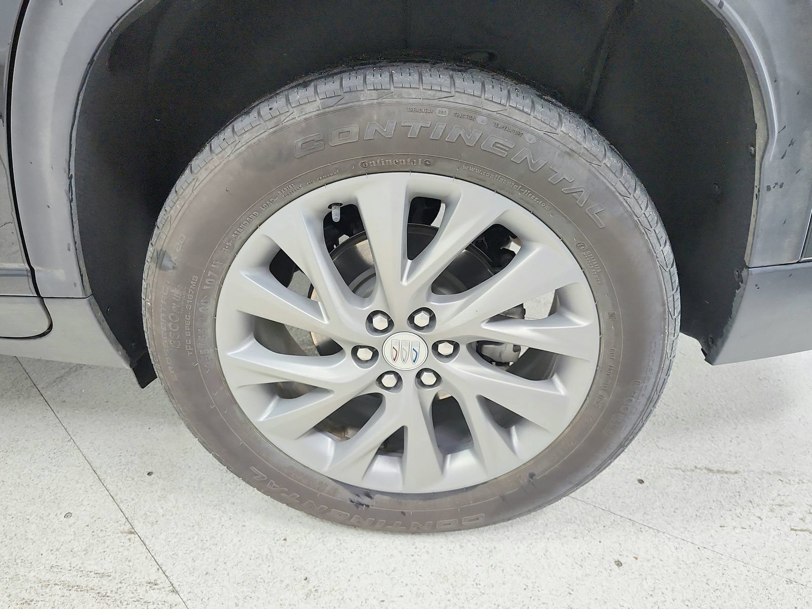 Used 2025 Buick Enclave Preferred w/ Power Package FWD image 13
