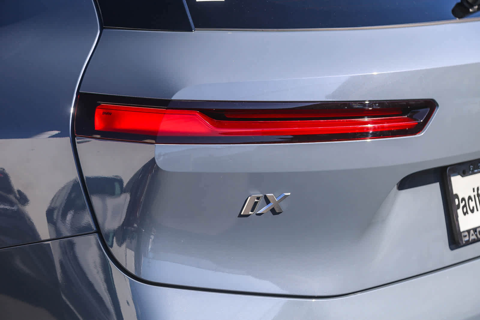 New 2026 BMW iX xDrive45 image 7