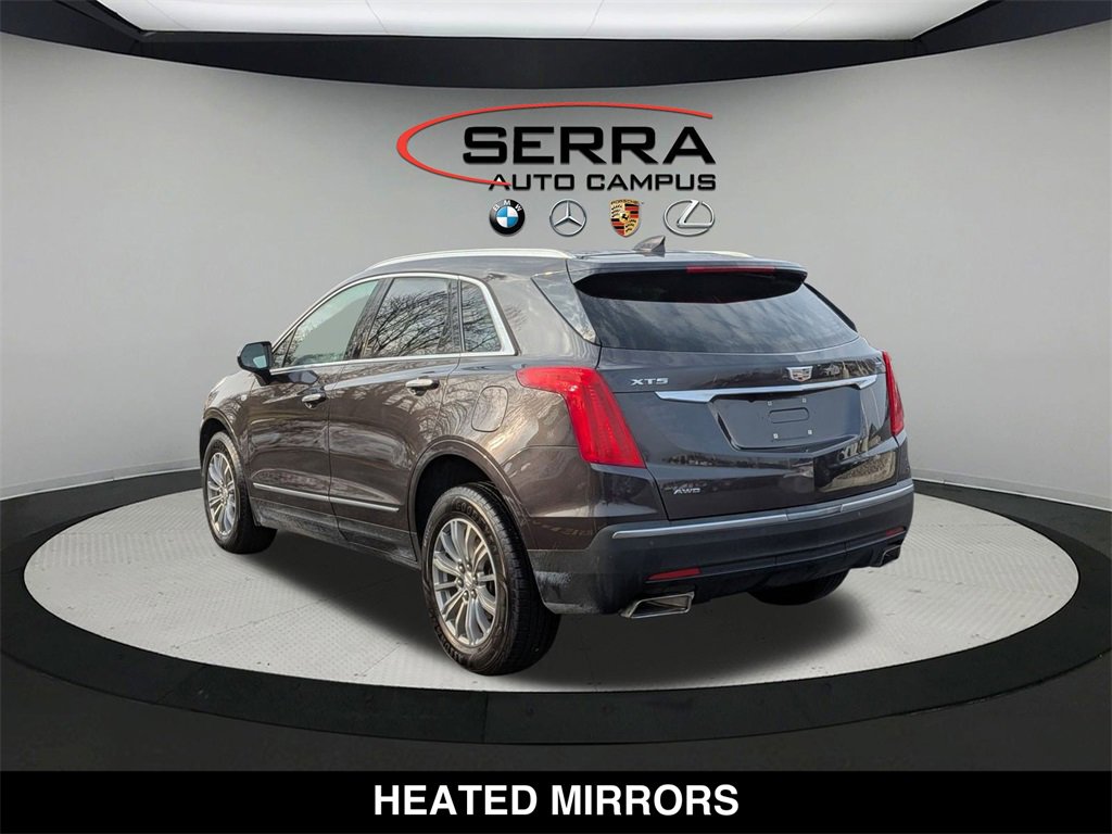 Used 2018 Cadillac XT5 Luxury w/ Driver Awareness Package image 15