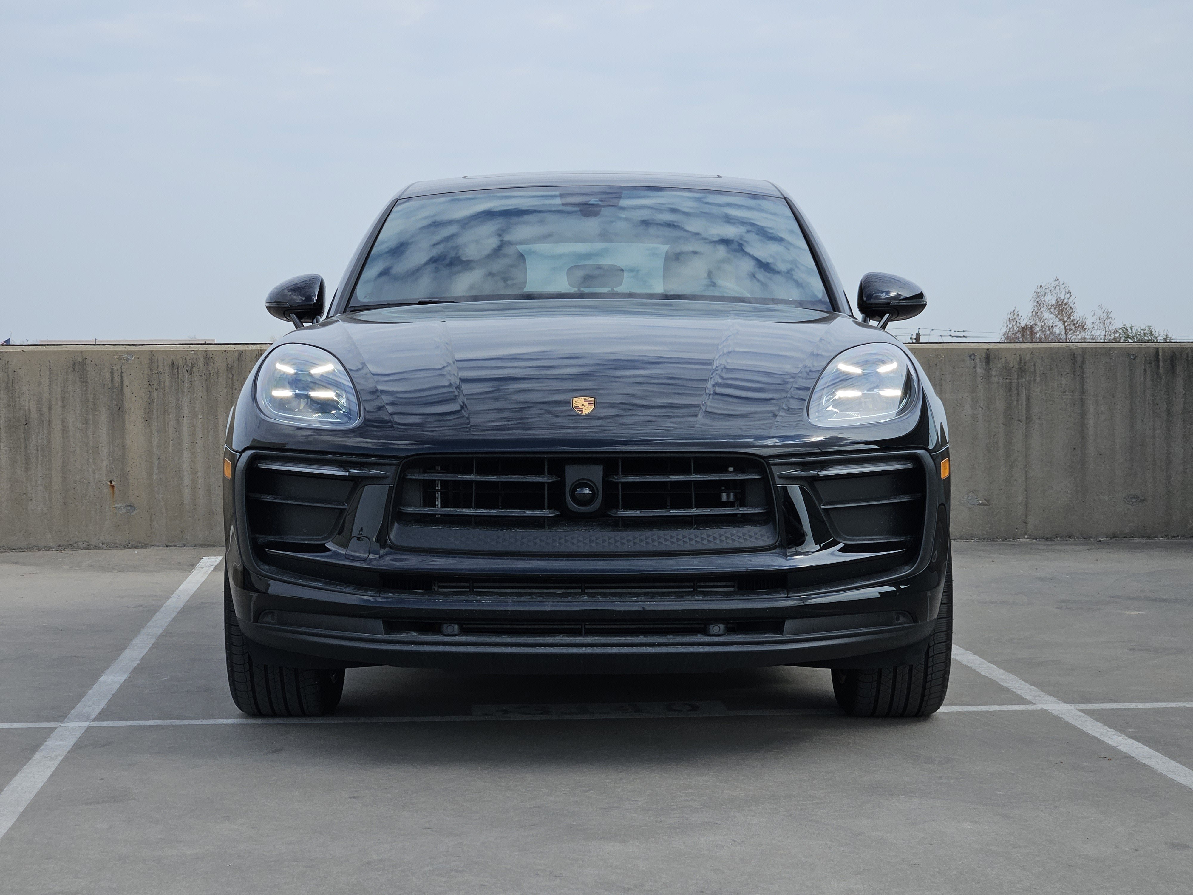 Certified 2026 Porsche Macan image 11