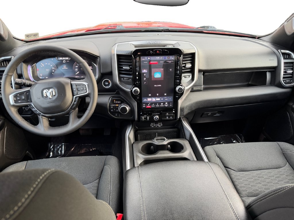 Used 2025 RAM 1500 Big Horn AWD/4WD image 13