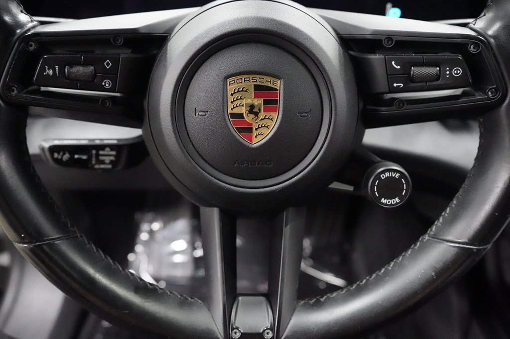 Used 2021 Porsche Taycan 4S w/ Premium Package AWD/4WD image 13