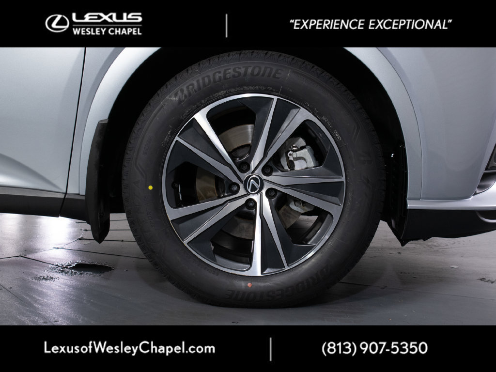 Certified 2023 Lexus RX 350 Premium w/ Accessory Package AWD/4WD image 3