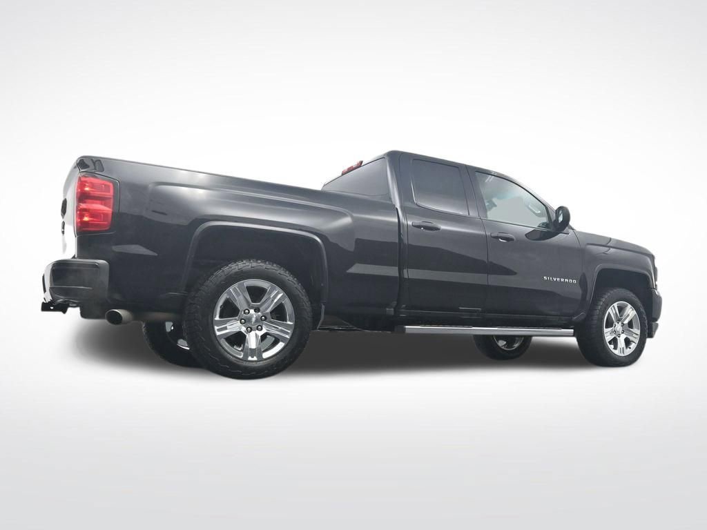 Used 2017 Chevrolet Silverado 1500 Custom w/ Custom Convenience Package AWD/4WD image 33